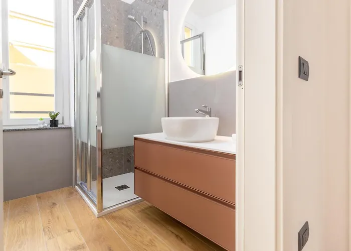 Modena Centro Storico - Ascensore & Pass Ztl Modena