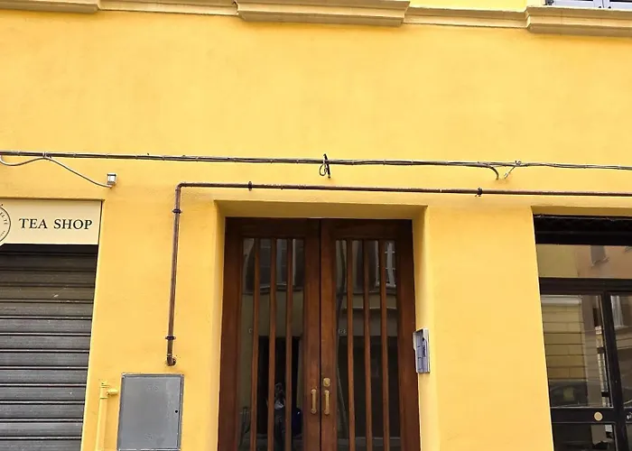 Modena Centro Storico - Ascensore & Pass Ztl Lägenhet